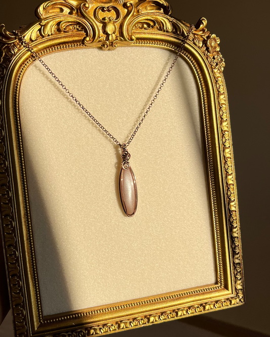 שרשרת נחושת מונסטון אפרסק (עם אפקט עין החתול)