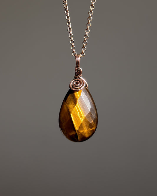 שרשרת נחושת טייגר איי בצורת טיפה