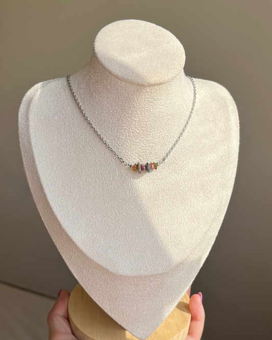 שרשרת צ'וקר חתיכות טורמלין צבעוני | סטיינלס סטיל