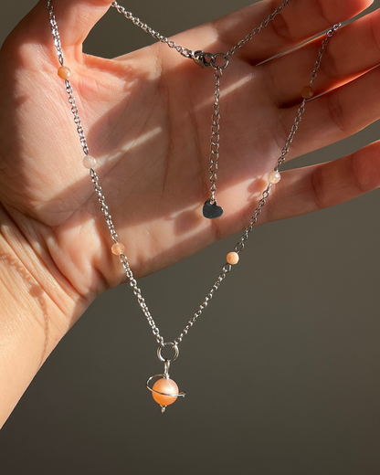 שרשרת צ'וקר כוכב לכת מונסטון אפרסק | סטיינלס סטיל