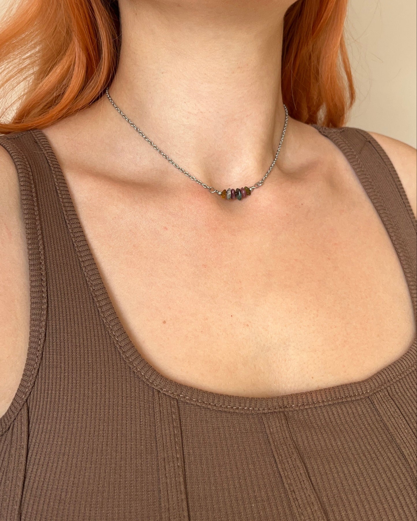 שרשרת צ'וקר חתיכות טורמלין צבעוני | סטיינלס סטיל