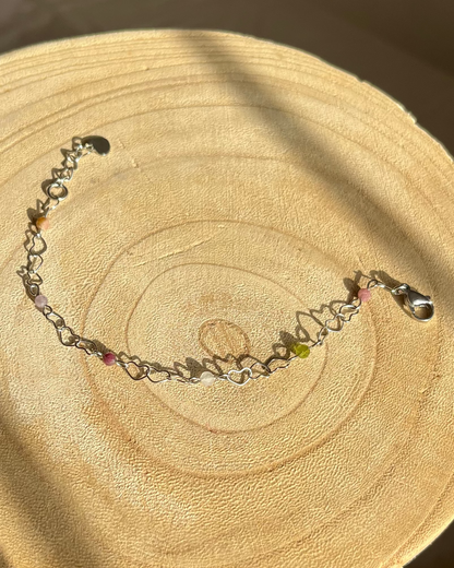 צמיד לבבות עם טורמלין | סטיינלס סטיל